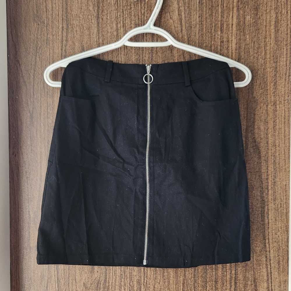Twik Black Zippered Skirt Size XS